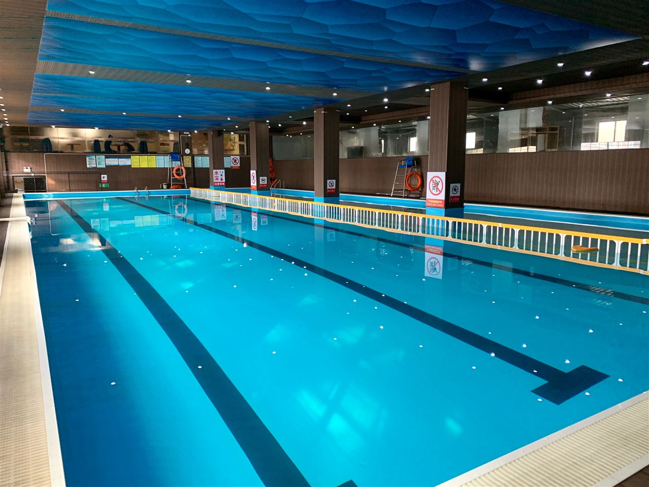 “智慧(huì)衛監”綜合監管泳(yǒng)池項目