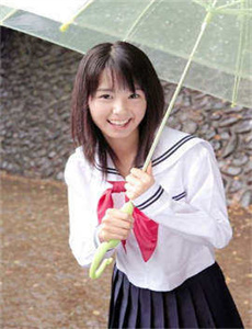 国产麻豆一精品AV一免费软件,回家的诱惑2