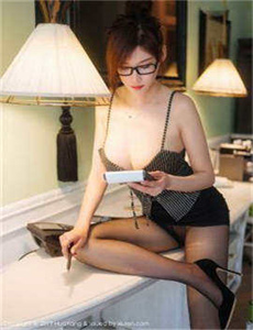 人间小喷泉H1V3H/公交车扒开稚嫩挺进去小说