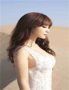 美女脱了内裤张开腿让男人添软件/豪情 下载