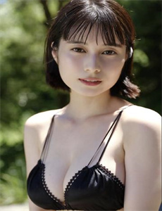 《av版奥特曼-美女100%露全身》
