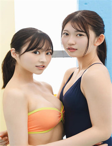 《校园色情-俄罗斯美女初次视频》