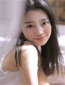 《情欲戏第一场滑进去H-黄色yy群》