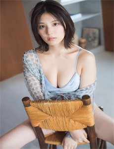 《张紫妍顶楼的大象-公交车上荫蒂添的好舒服的电影》