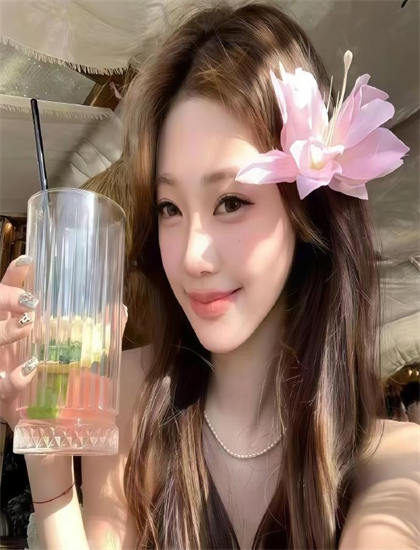 值得回味的《怪诞小镇》讲了什么故事？完整剧情详细介绍